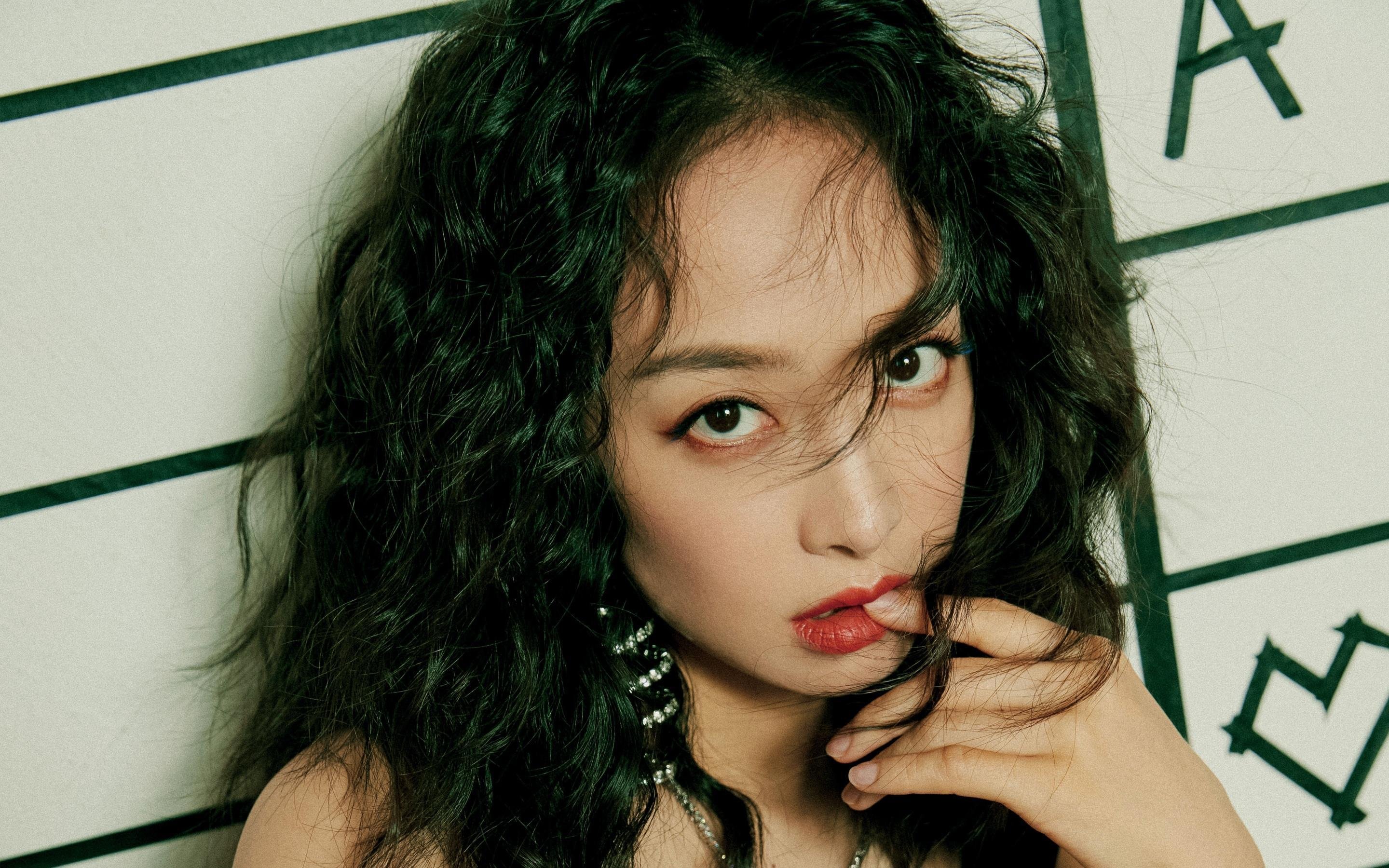 扶桑鼓角催阵急,赤县新翼破长空—记中日羽球鏖战与黄鸭的惊世光华