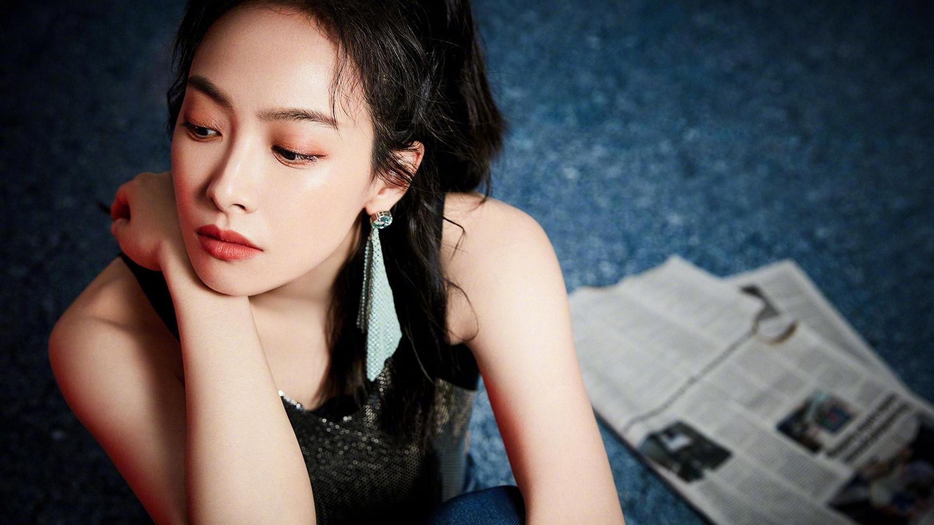 踏平金州！当米切尔化身大场面先生，广东的团队风暴如何席卷勇士