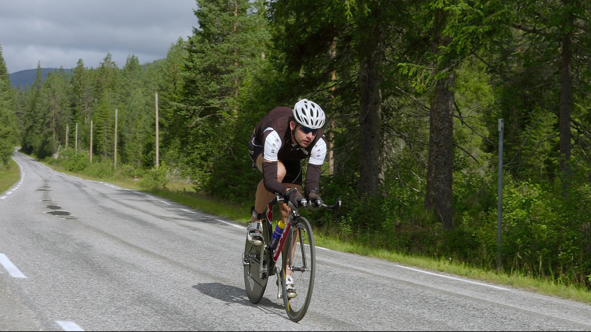 巨人苏醒！武切维奇压制级发挥领衔 山西队粉碎新疆队天山神话