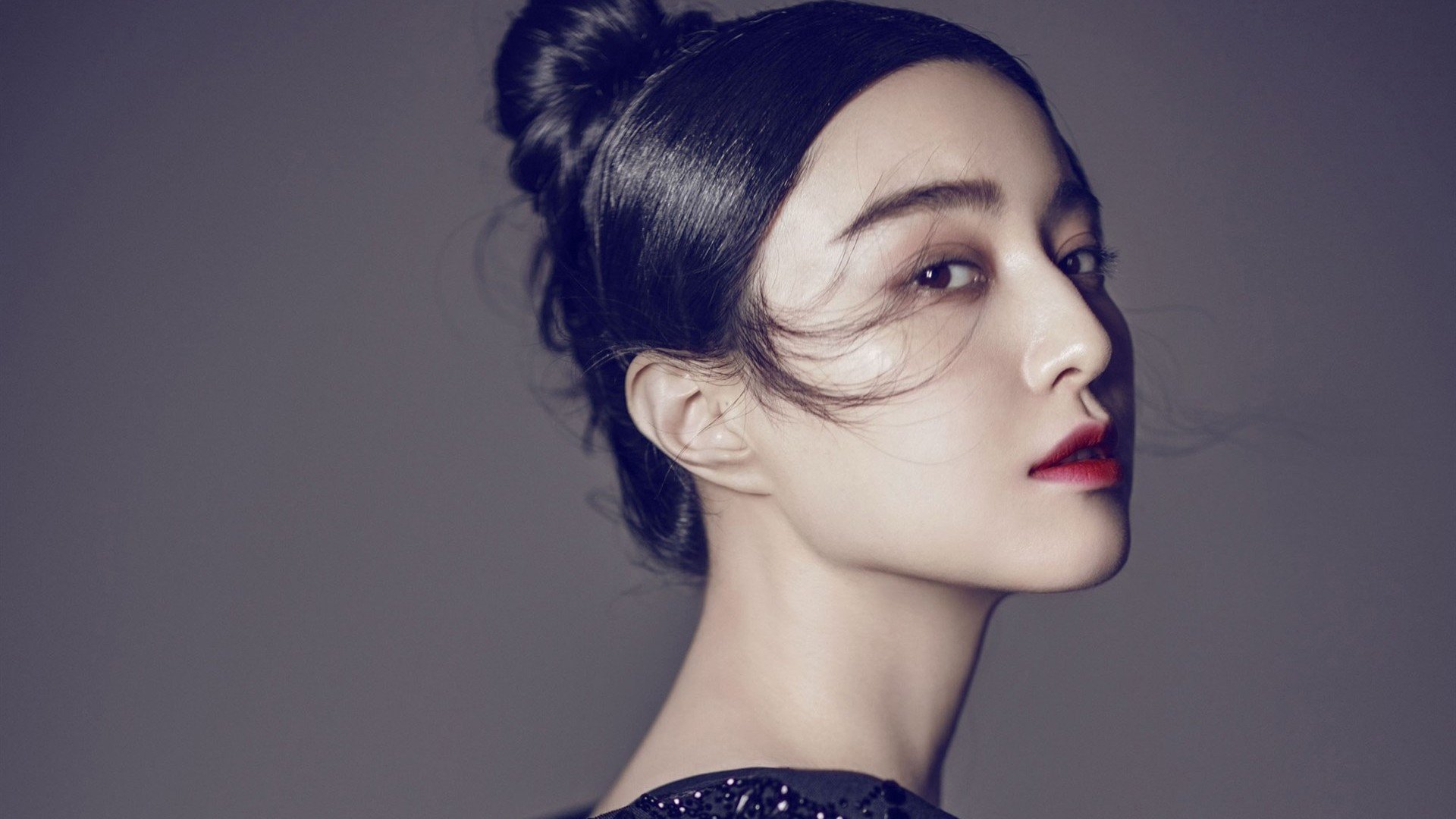 冰火交锋，布雷默的沉默与世界的喧嚣