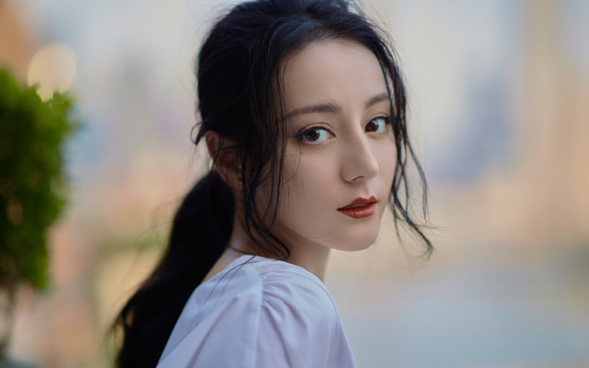 门神的凝视与绝杀的回响，当罗马的终场哨响彻库尔图瓦的时空