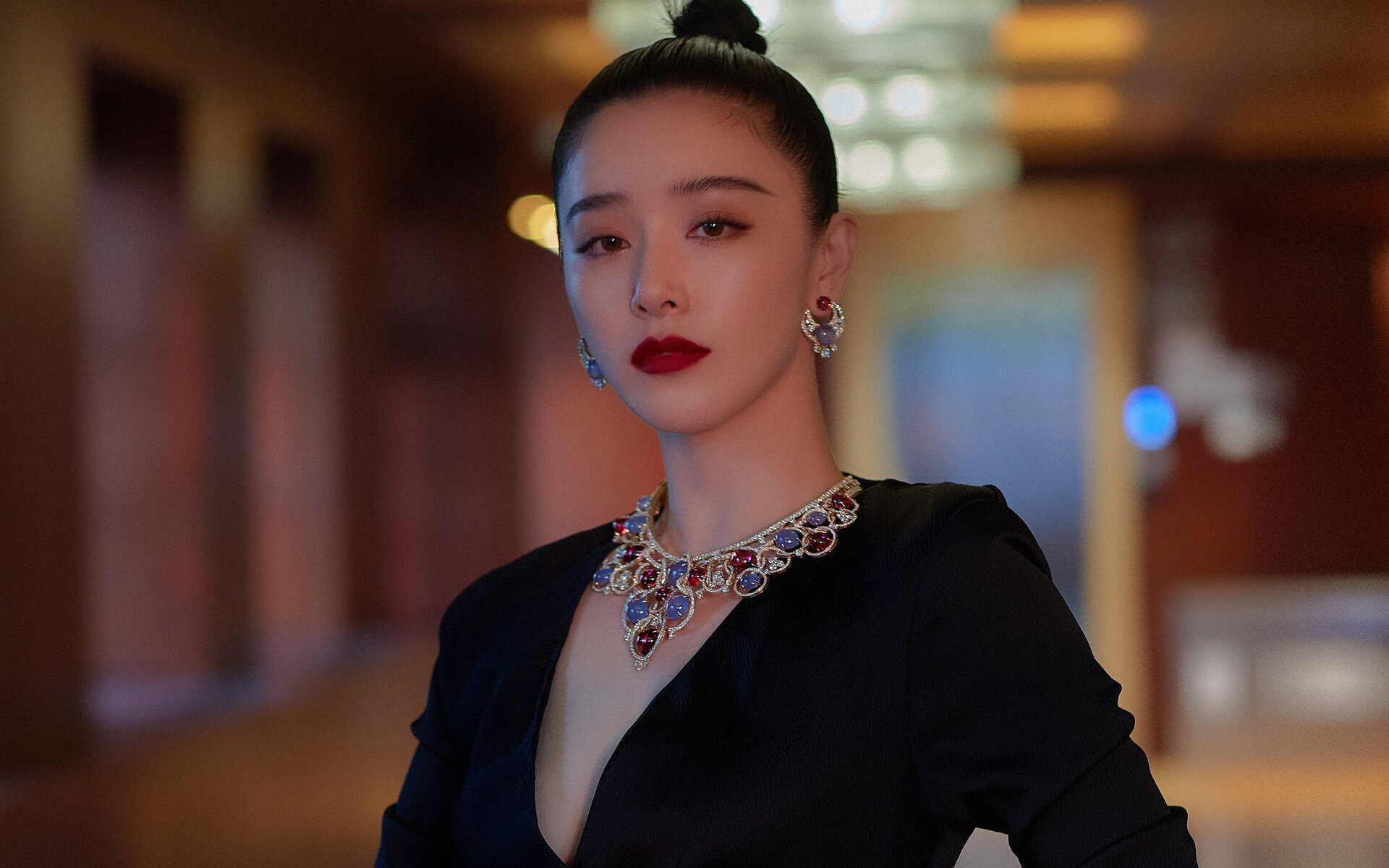 爱游戏体育-陨落太阳的重生，冰冷射手如何劈开第七场的黑夜